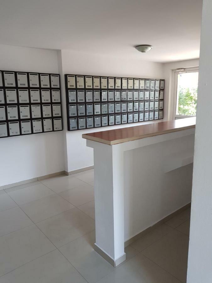 Cozy&Elegant New Studio In Bukarest Exterior foto